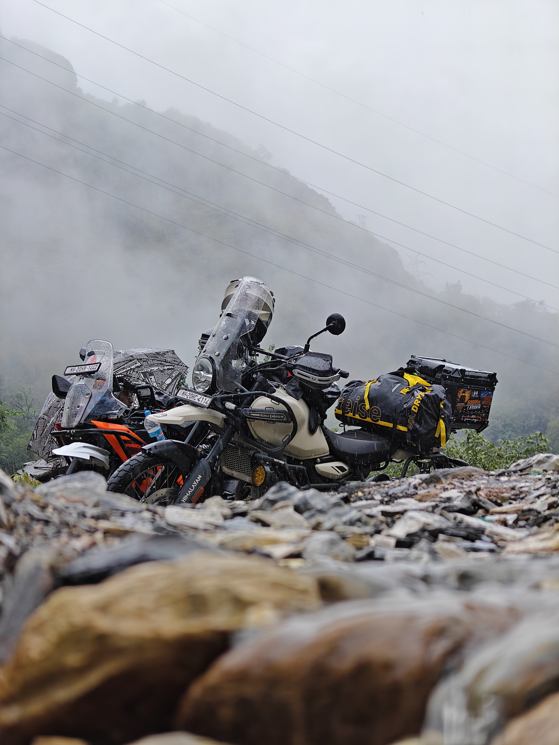 The Rydin riders at Zoji La on the Ladakh ride
