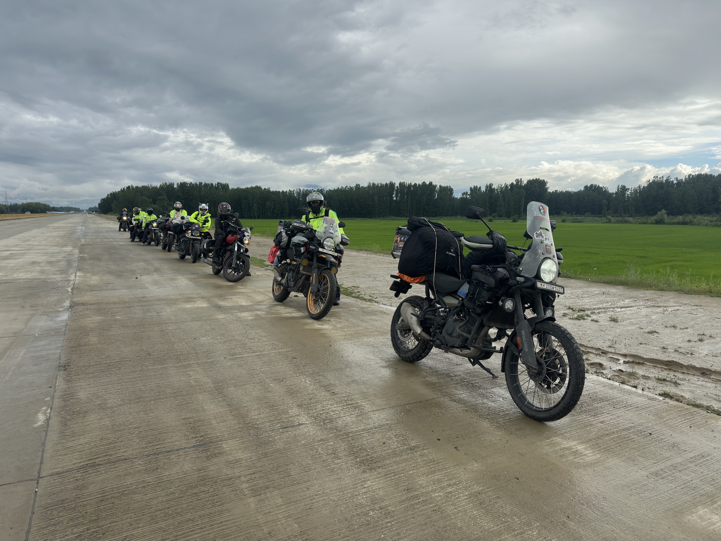 The Rydin riders at Kashmir Valley on the Ladakh ride